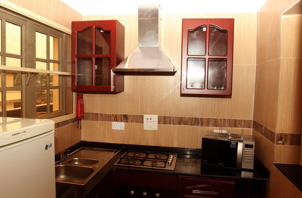 Apartment Royale Hotel & Suite Лагос Номер фото